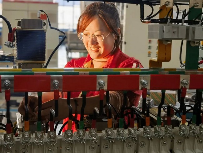 b0f6c19b94284df68848c8fb4aba89e1